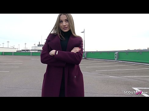 ❤️ NEMECKÝ SKAUT JE SEN DOTÝKAJÚCI SA STEELE, PARKOVISKO TELLTALE A SEXY ZA PENIAZE ❤️❌ Sex video na sk.fullsexmovs.ru ❌